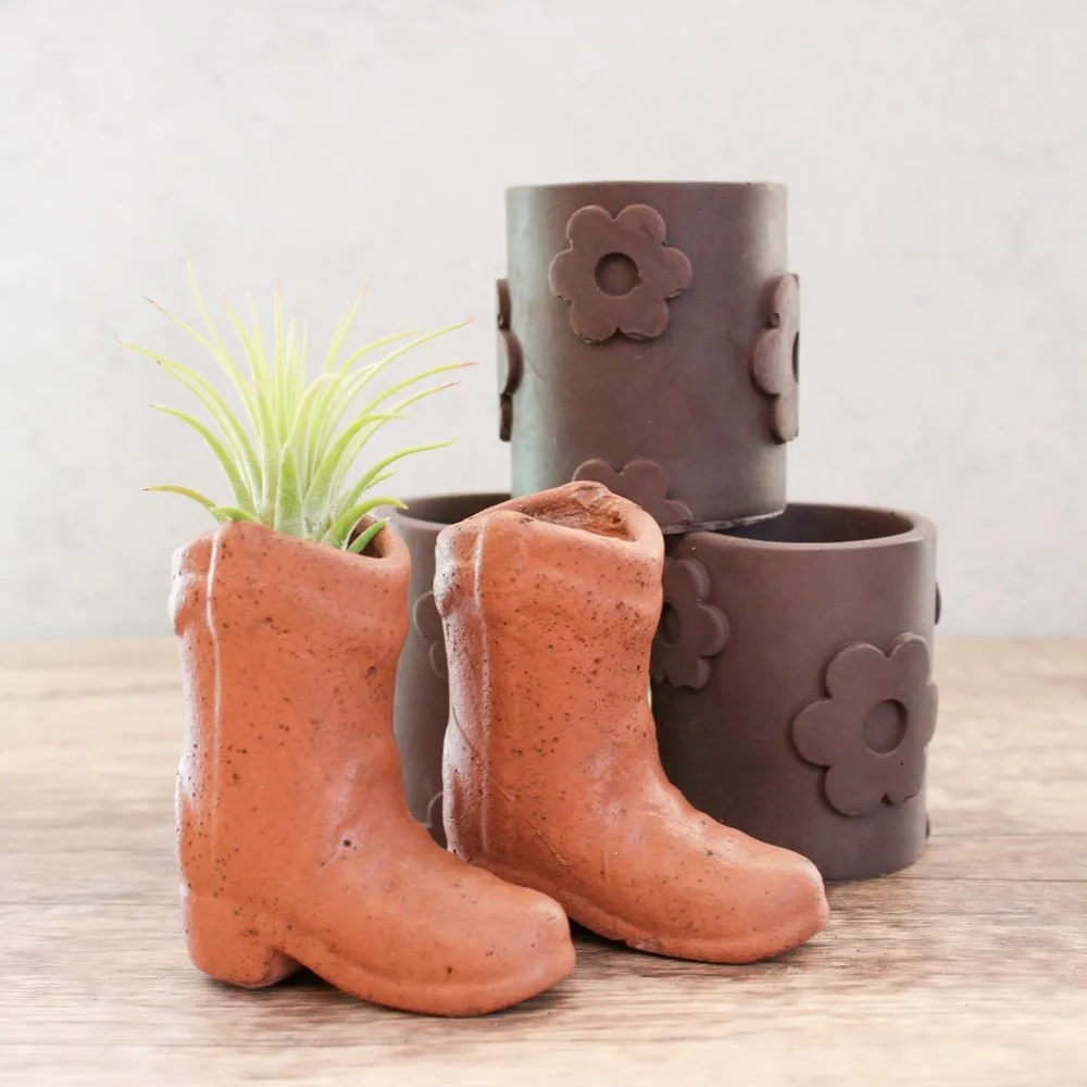 Reliable yard cleanup service for outdoor upgrades in Iowa City, IA by Iowa City Landscaping & Garden Center