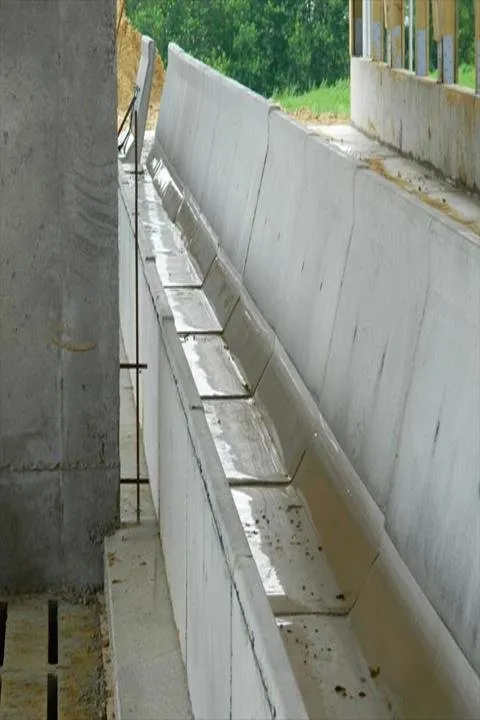 Expert residential landscaping in Maquoketa, IA by Iowa Concrete Products And Monuments