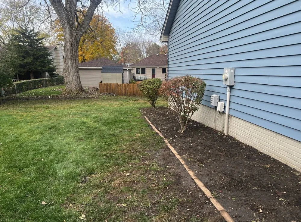 Top-rated landscape installation in West Des Moines, IA by Iowa Green Outdoors