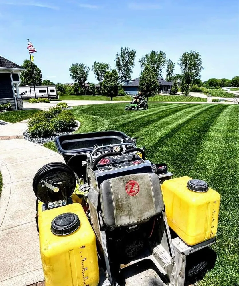 Trusted landscaping services experts serving Des Moines, IA - Iowa Lawn & Landscape