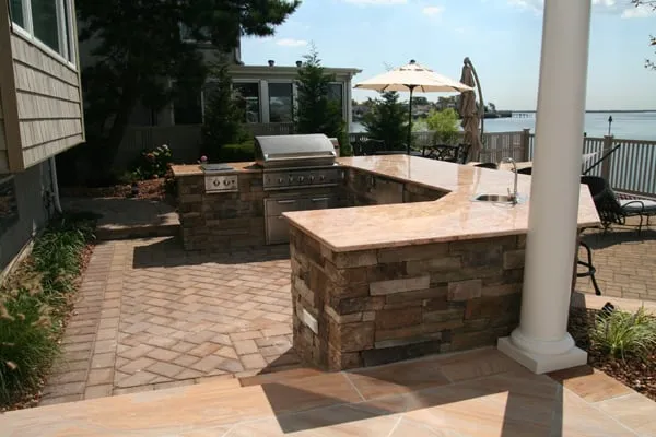 Top-rated yard maintenance in East Norwich, NY by Ireland Gannon Associates