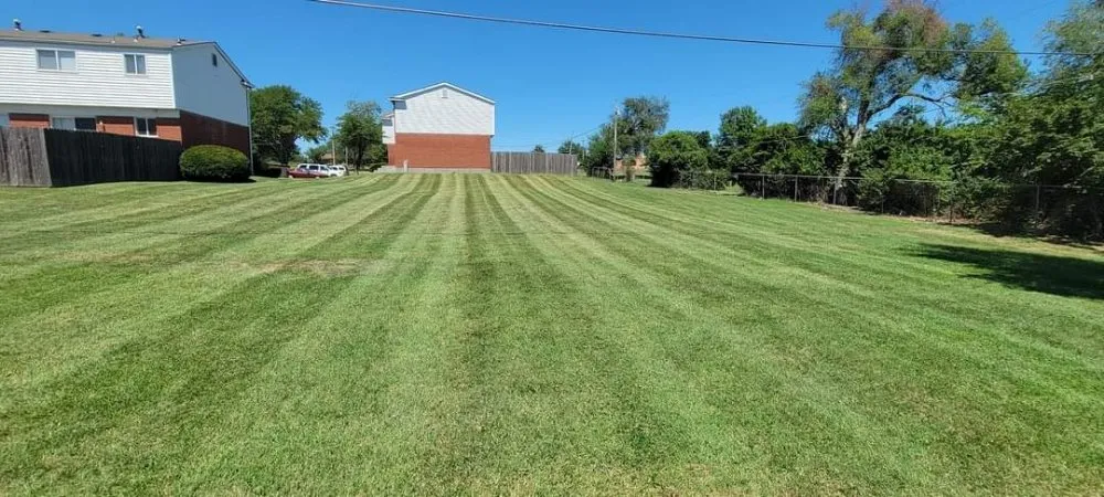 Top-rated landscape installation experts serving Topeka, KS - Ireland Lawncare Services