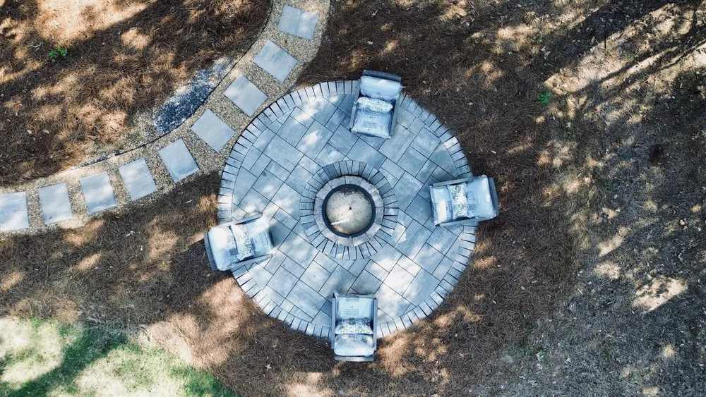 Custom outdoor landscaping in Unionville, NC - Irias Construction