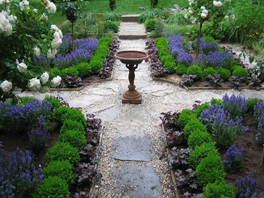 Custom landscape installation for beautiful yards across New York, NY - Iris Kaplow Landscapes