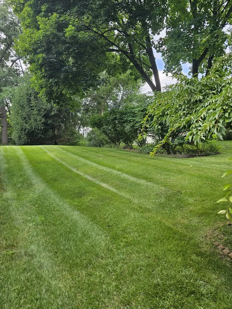 Top-rated garden landscaping in Northville, MI by Irish Oak Innovations