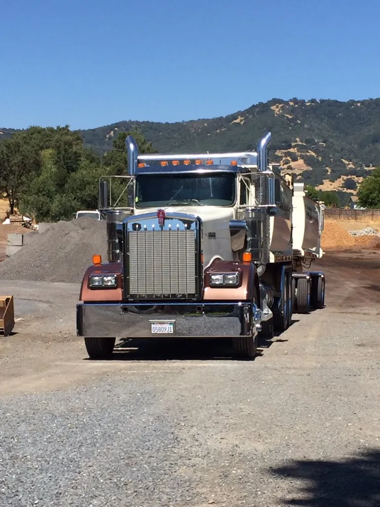 Local outdoor landscaping in Cloverdale, CA - iROC Landscape Supply