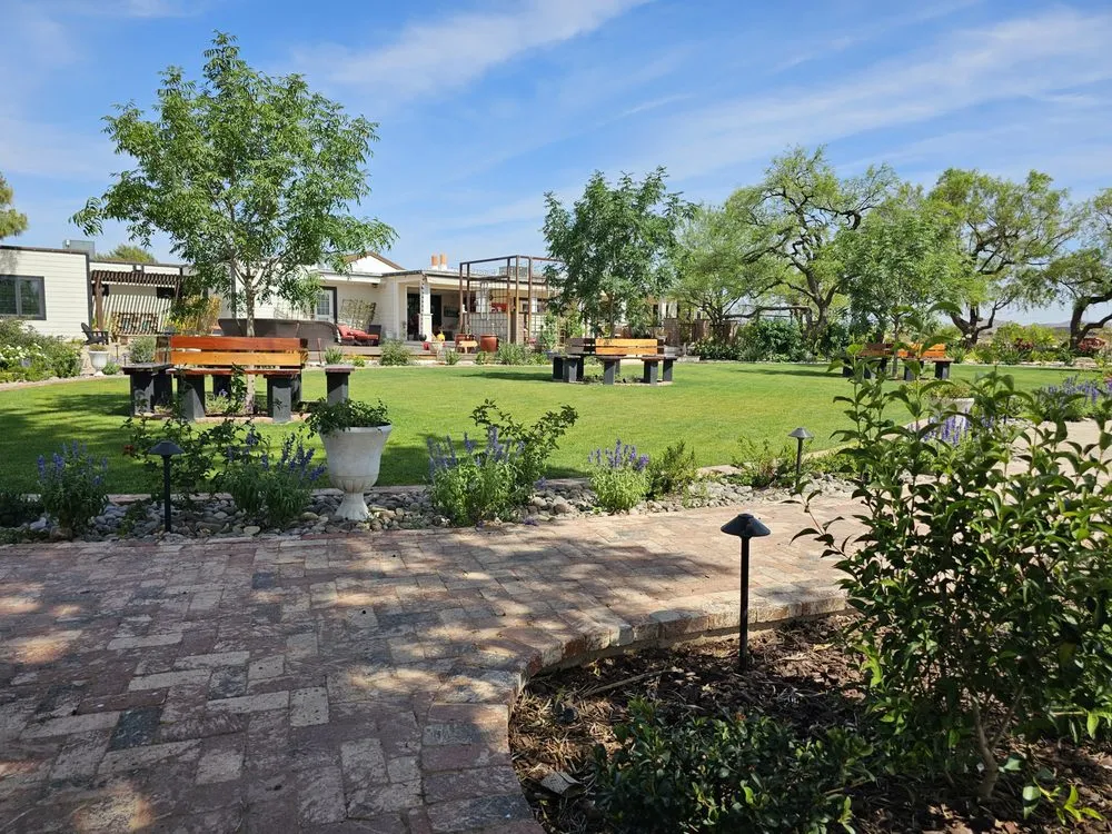 Top-rated outdoor landscaping experts serving Phoenix, AZ - Iron Mountain Irrigation