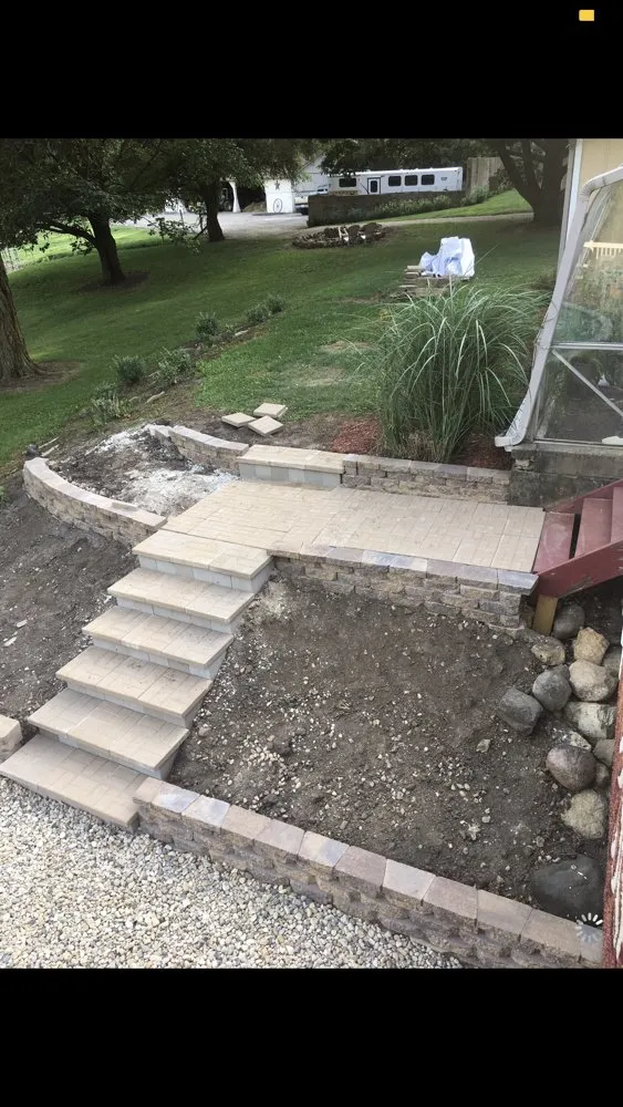 Affordable garden landscaping for year-round maintenance across Aurora, IL - Iron Oaks