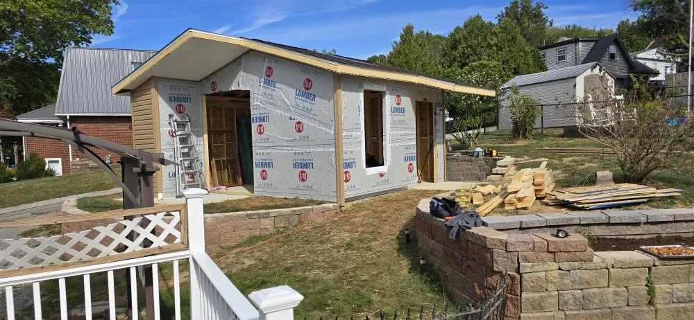 Top-rated garden landscaping in Hunker, PA by Ironclad Contracting & Consulting