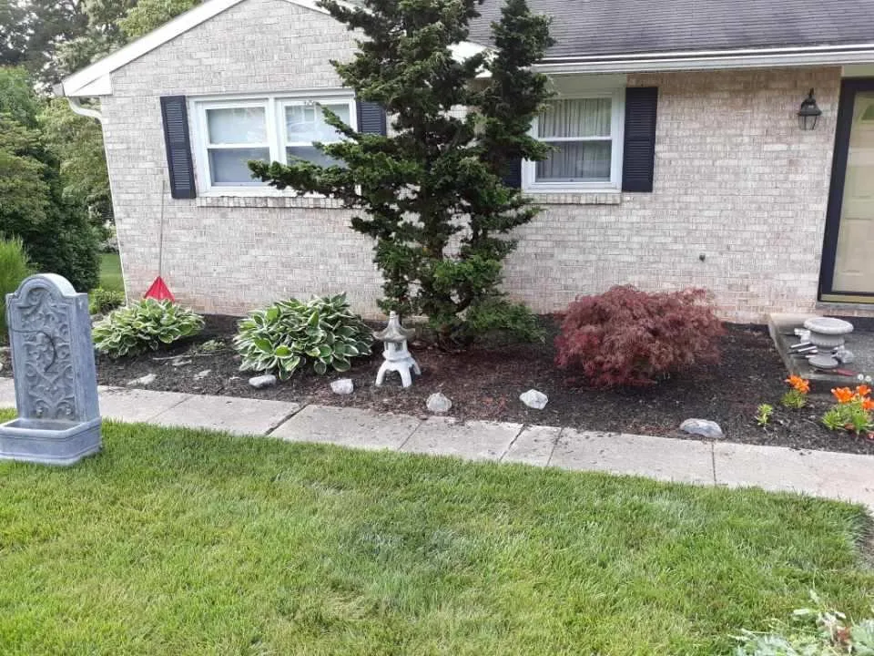 Custom landscaping services experts serving York, PA - Ironstone Landscaping and Property Management