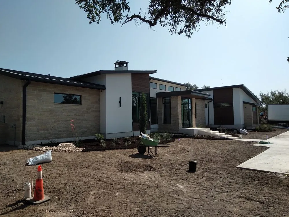 Reliable landscaping services for residential properties in Hutto, TX by Ironstream