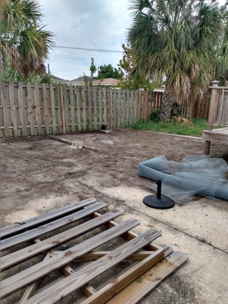 Reliable garden landscaping experts serving Tampa, FL - Irrigation services By Javi & Mari