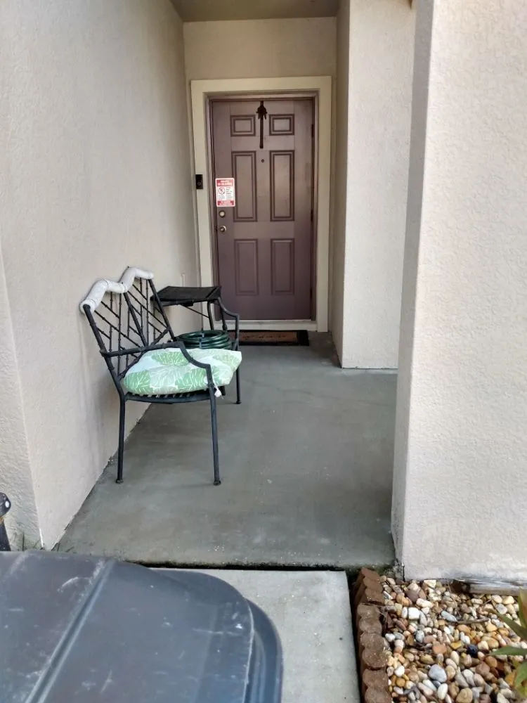 Local lawn care service in Tampa, FL - Irrigation services By Javi & Mari