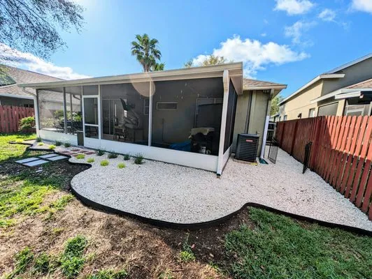 Irrigation services By Javi & Mari Logo