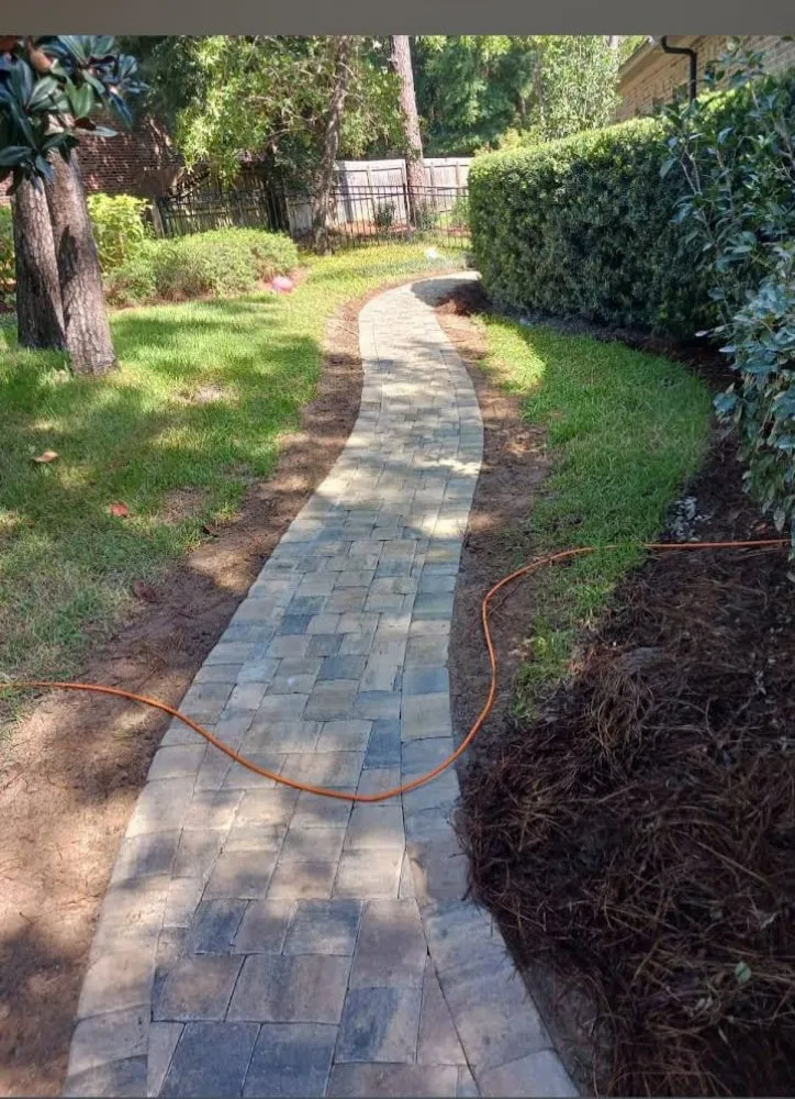 Affordable garden landscaping in Mary Esther, FL - Irrigation Specialist Perez