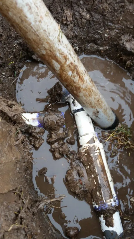 Local residential landscaping with custom design across Edmond, OK - Irrigation Technicians