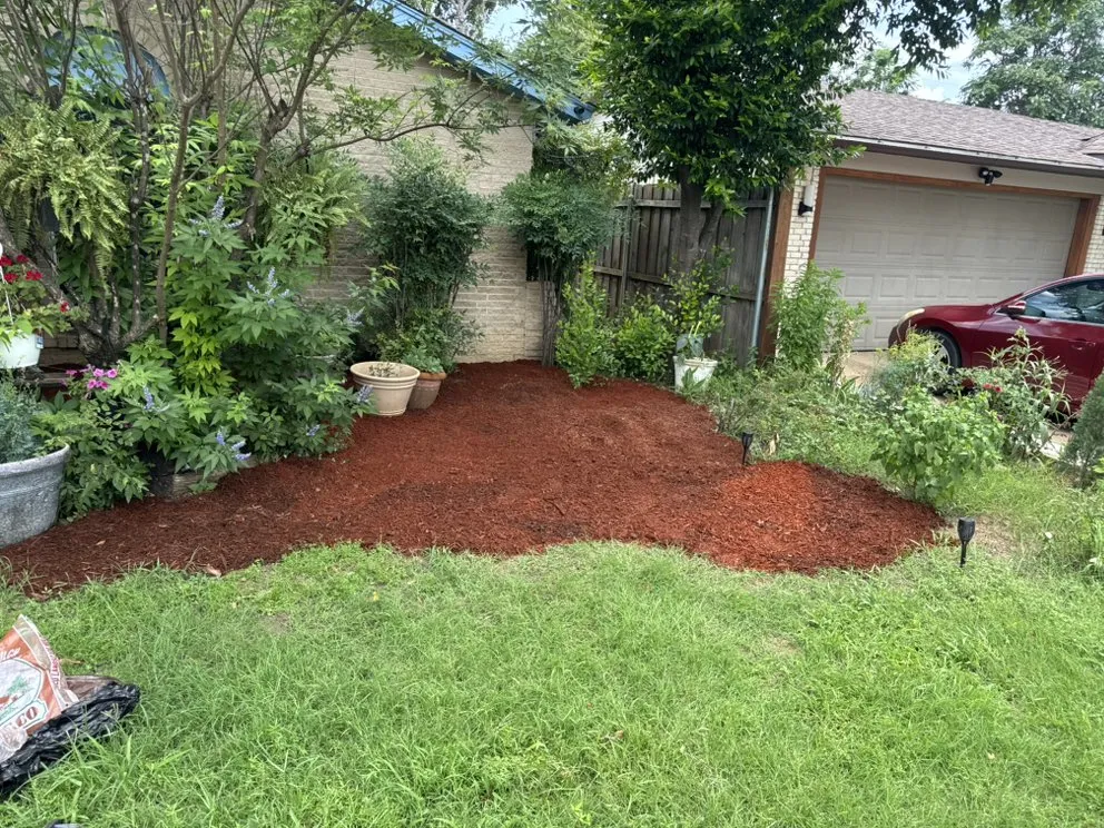 Local yard maintenance in Irving, TX by Irving Mowing and Landscapes