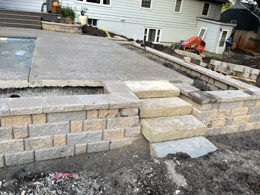 Local yard cleanup service near you across Shawnee, KS - Irving Rodriguez