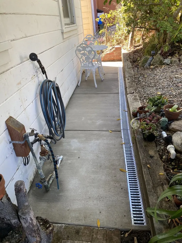 Top-rated yard cleanup service in Bay Point, CA - Irvin’s Landscaping