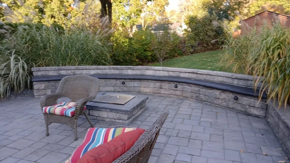 Professional lawn care service in Pittsford, NY - Irwing Contractor