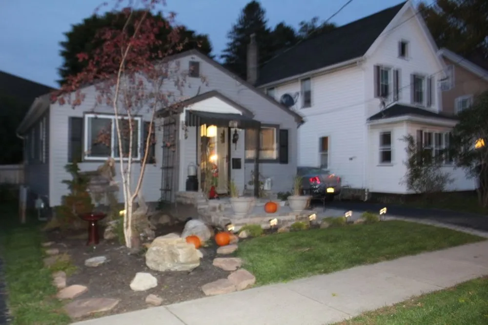 Reliable landscaping services in Pittsford, NY - Irwing Contractor