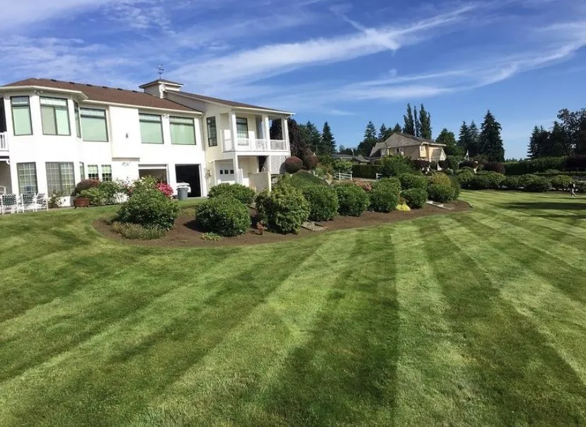 Trusted lawn mowing service in Devon, PA by Isaac’s Lawn Maintenance