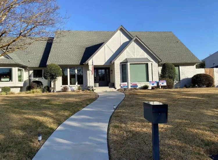 Professional lawn mowing service in Dallas, TX - Isaac’s Lawn Services