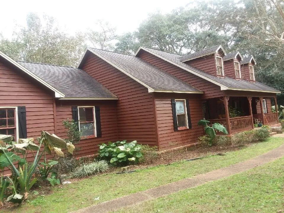 Affordable outdoor landscaping in Tallahassee, FL by Isadore Johnson's Miscellaneous Services