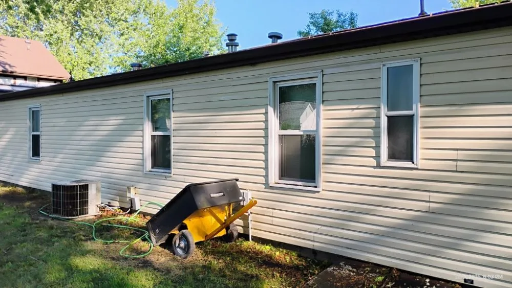 Local lawn care service for year-round maintenance in Gardner, IL by Isaiah Landscaping