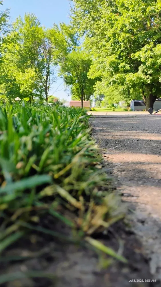 Reliable landscape installation in Gardner, IL - Isaiah Landscaping