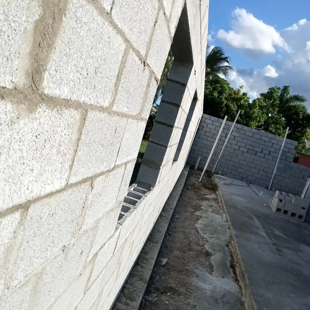 Affordable landscaping services in Palmetto bay, FL by Isaiahs Outdoor Services