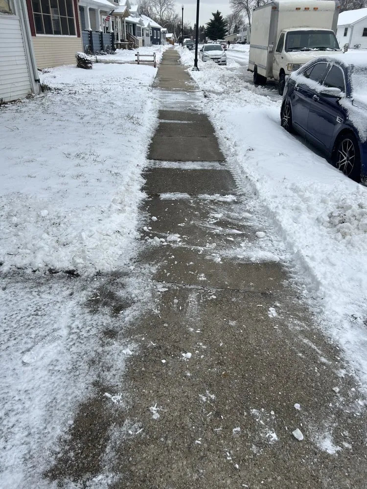 Custom yard cleanup service experts serving Kenosha, WI - Isaiah’s Services