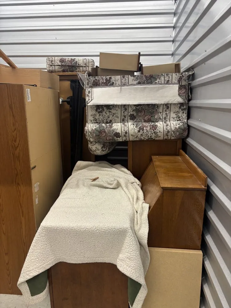 Top-rated garden landscaping in Kenosha, WI by Isaiah’s Services