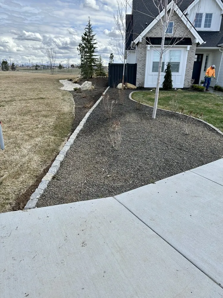 Reliable landscape design for residential properties in Meridian, ID by iScape Pro Landscaping