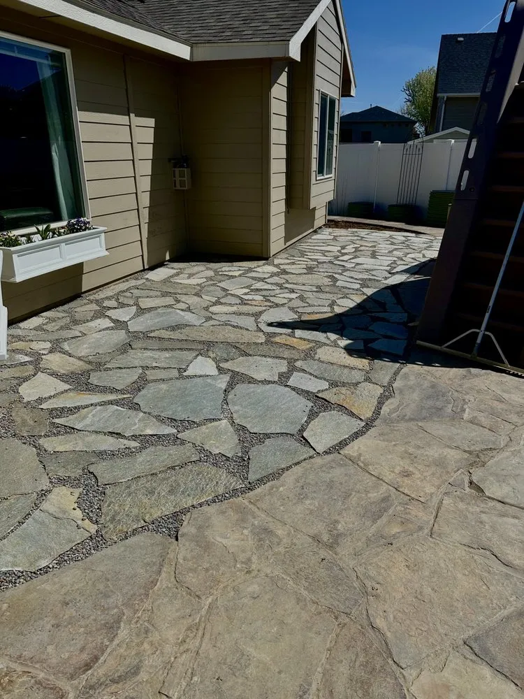 Expert yard cleanup service in Meridian, ID by iScape Pro Landscaping