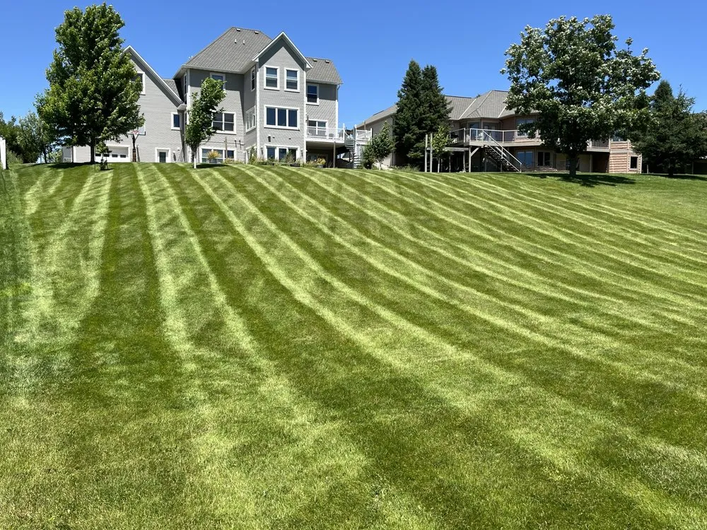 Custom outdoor landscaping experts serving Story City, IA - Isebrand Contracting