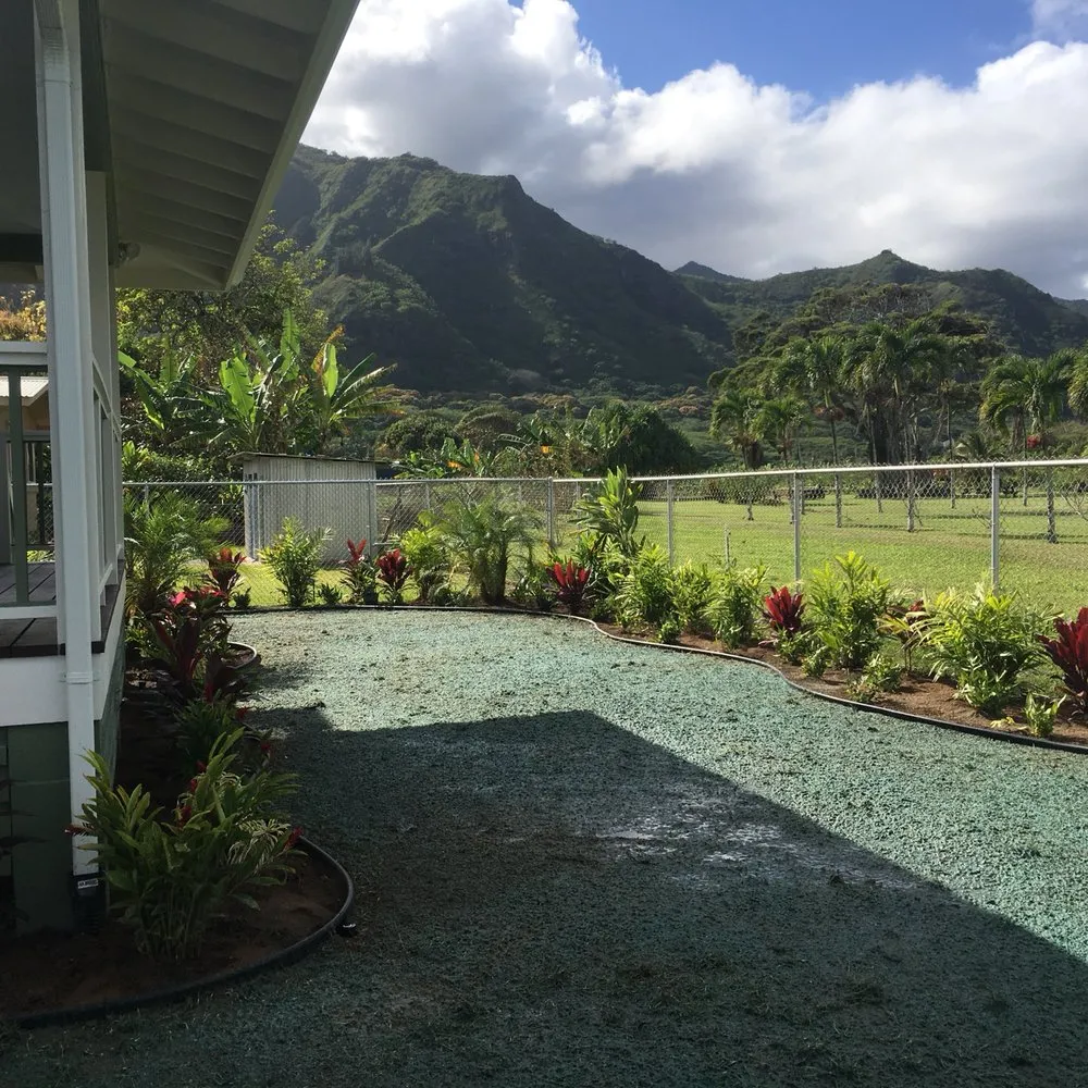 Top-rated lawn care service with custom design in Honolulu, HI by Island Hydroseed