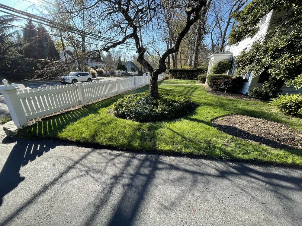 Expert outdoor landscaping in Mount Sinai, NY - Island Lawn Care