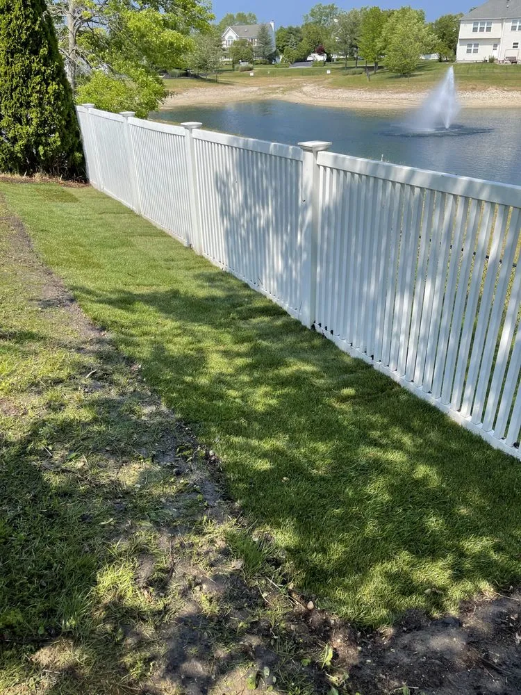 Custom lawn mowing service for beautiful yards across Mount Sinai, NY - Island Lawn Care