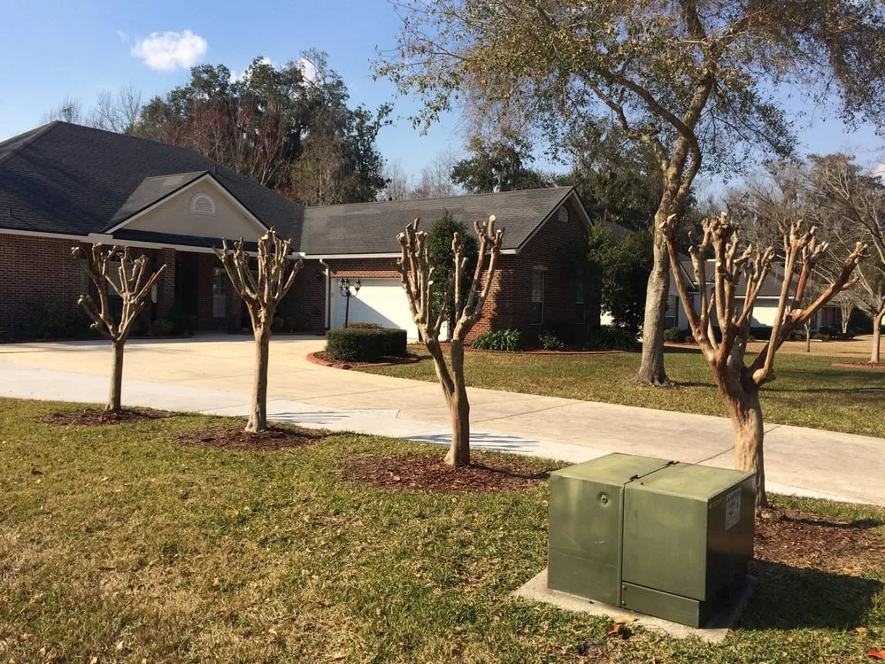 Professional lawn mowing service in Fleming Island, FL by Island Lawn Pros