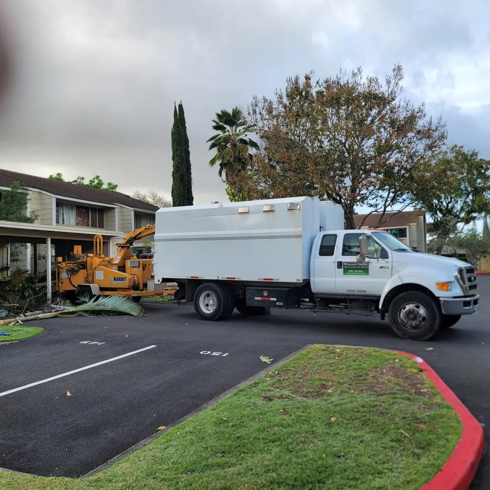 Affordable yard cleanup service for beautiful yards in Ewa Beach, HI by Island Ohana Tree & Landscaping Services