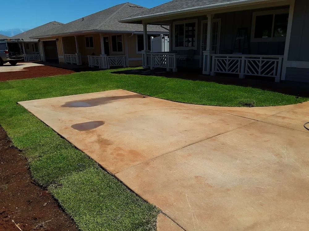 Top-rated yard cleanup service for year-round maintenance in Kilauea, HI by Island Roots Tree Trimming Kauai