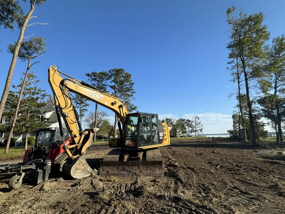Professional yard maintenance near you in Currituck, NC by Island Skid Company