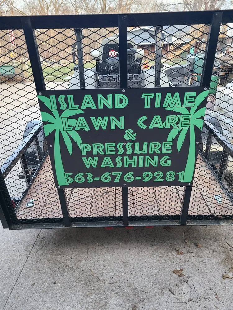Reliable lawn care service for residential properties across Auburndale, FL - Island Time Lawn Care & Pressure Washing
