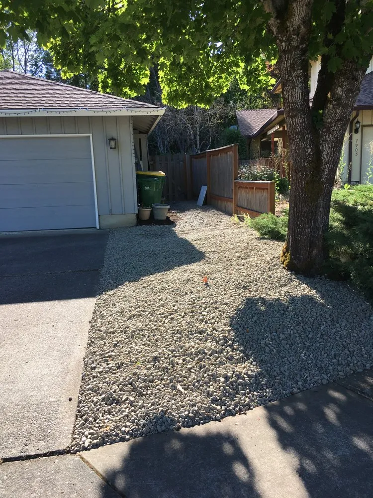 Professional garden landscaping in Portland, OR - Islandx Escape Custome Landscaping
