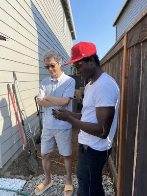 Islandx Escape Custome Landscaping Logo