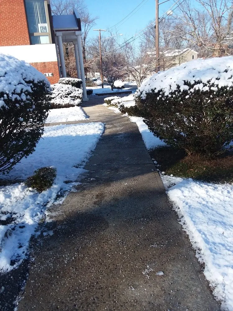 Local garden landscaping experts serving Montgomery Vlg, MD - Ismael Lawncare