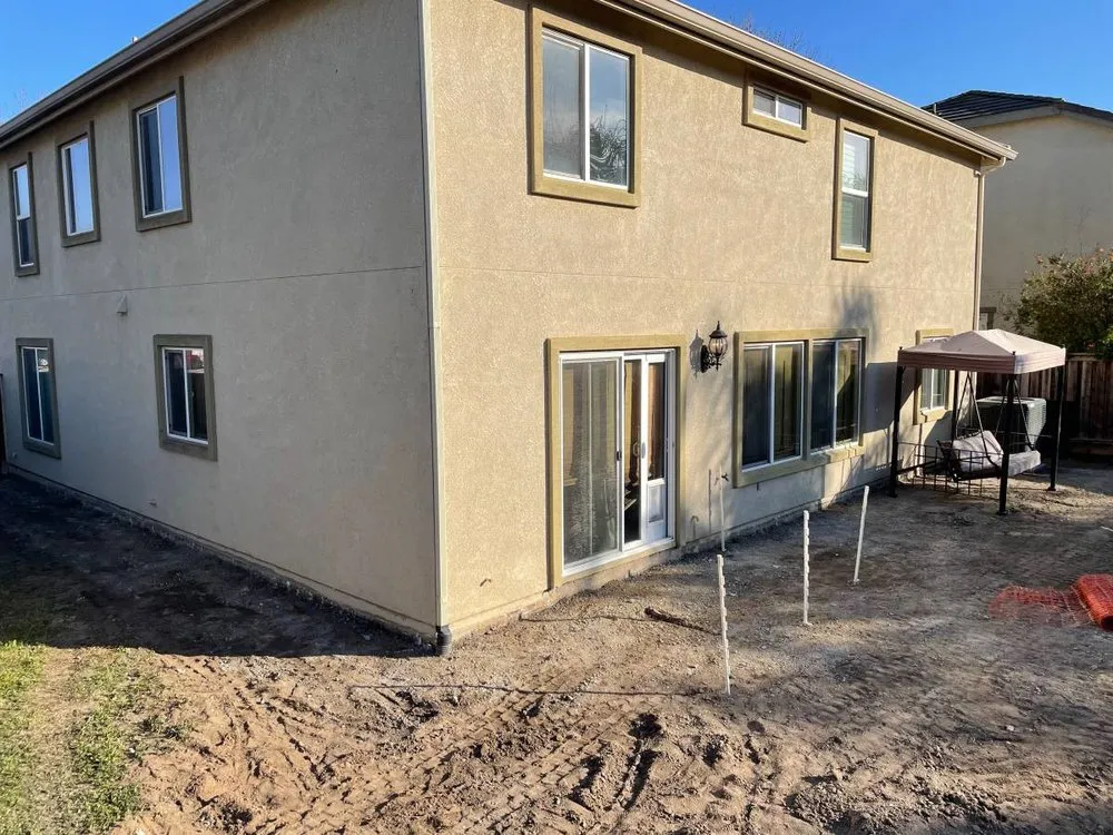 Local yard cleanup service for beautiful yards across Modesto, CA - Israel's Gardening