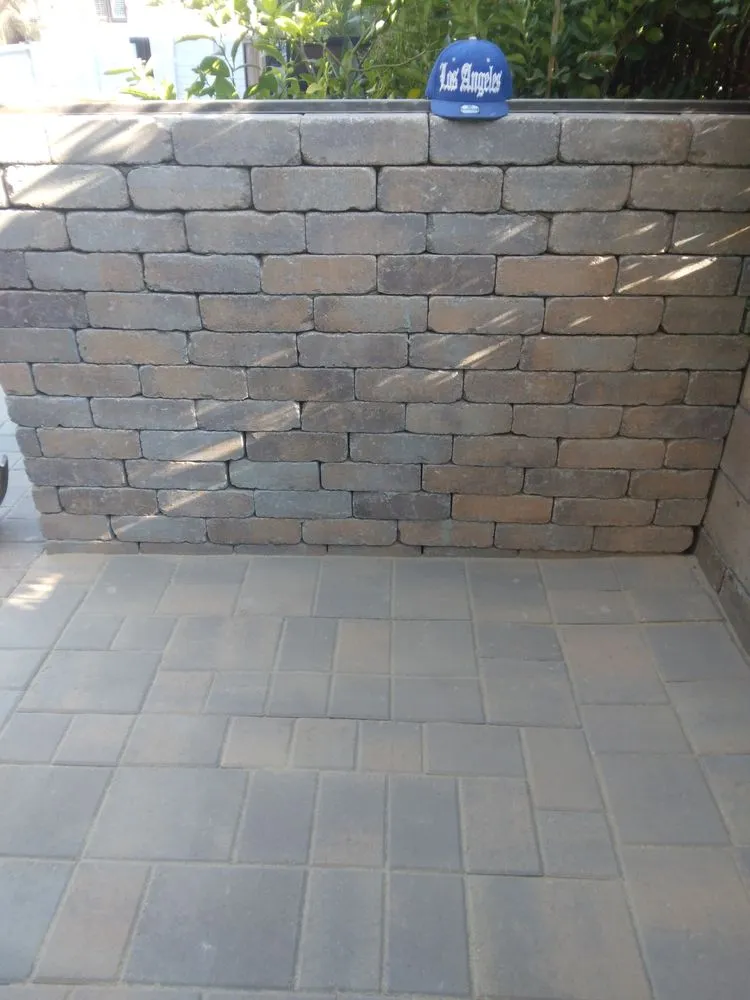 Professional outdoor landscaping in Bakersfield, CA by Israel's Service