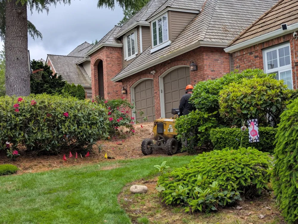 Custom residential landscaping in Issaquah, WA - Issaquah Landscaping